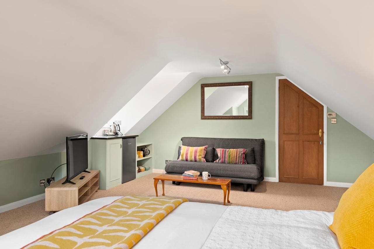 Chambers Place Guest house Reading
